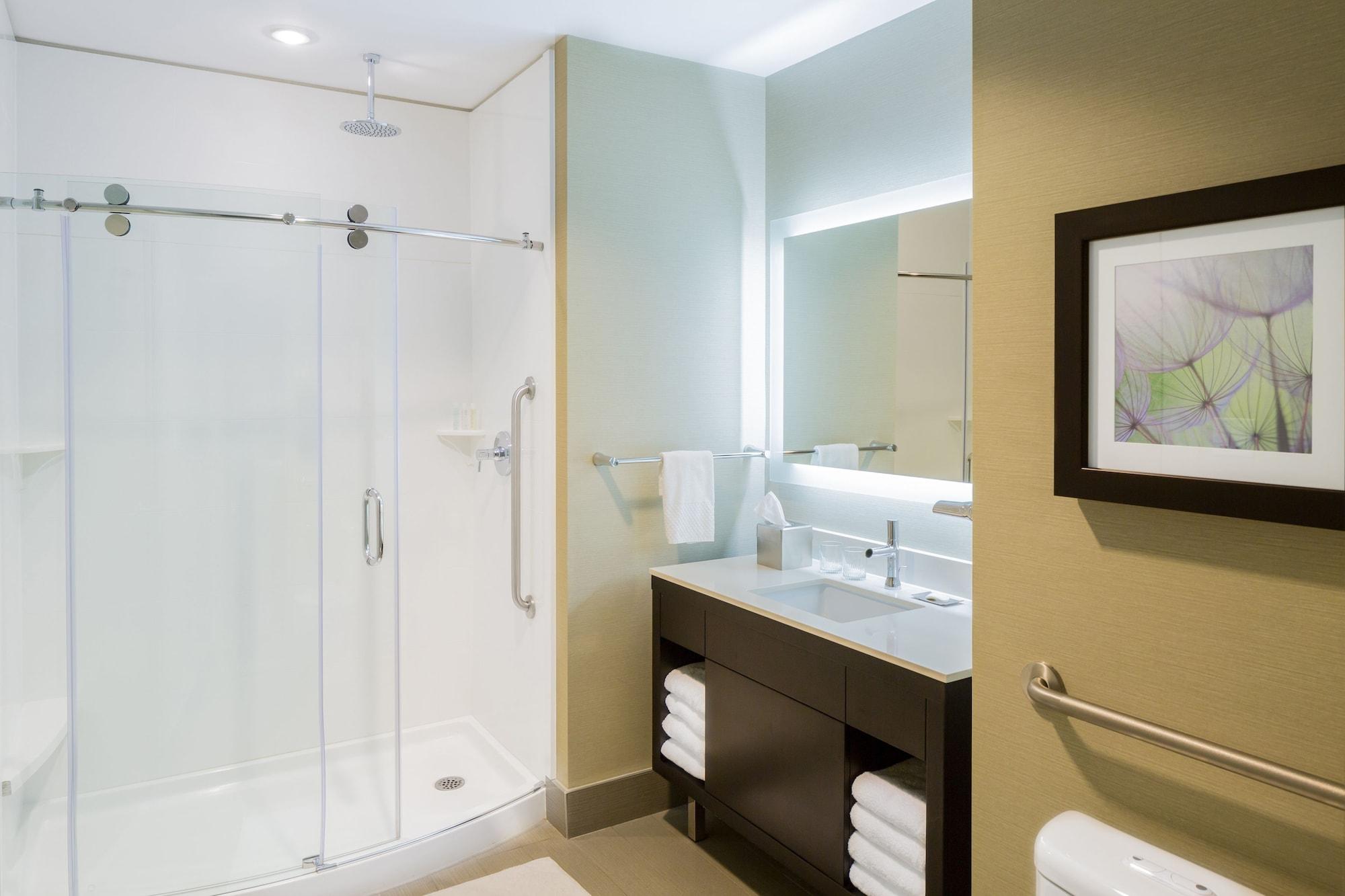 The Hollis Halifax - A Doubletree Suites By Hilton Exterior foto