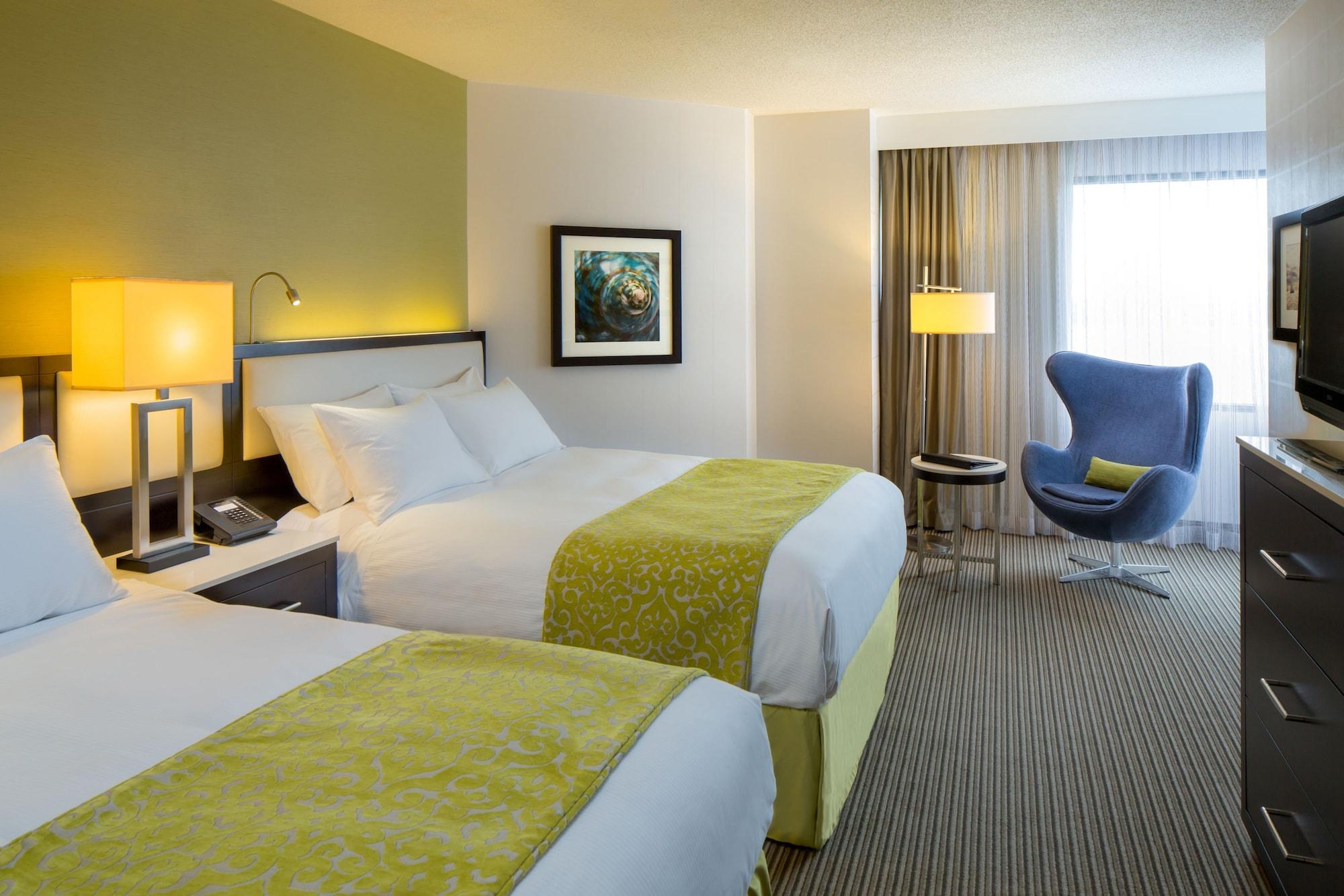 The Hollis Halifax - A Doubletree Suites By Hilton Exterior foto